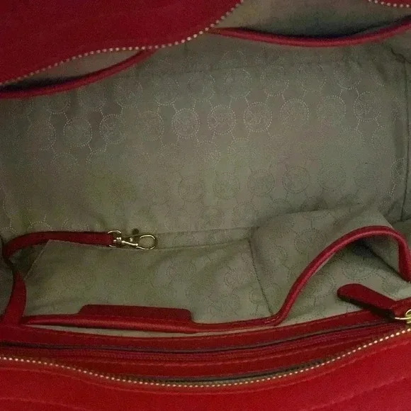 Michael Kors w Adjustable Long Strap - Picture 7 of 10